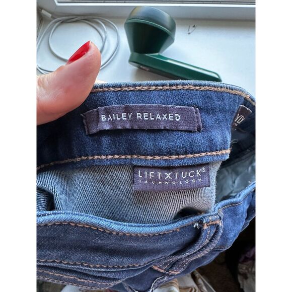 NYDJ Women's Dark Wash Bailey Relaxed Fit Mid Rise Shaping Mom Jeans Size 8 - Picture 7 of 9